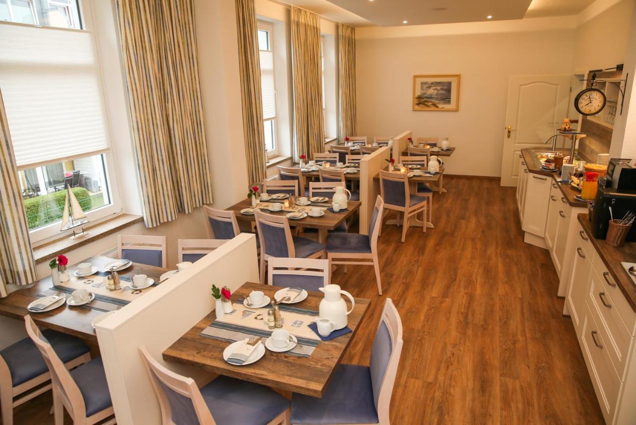 Hotel Esplanade Garni Ostseebad Kühlungsborn Extérieur photo